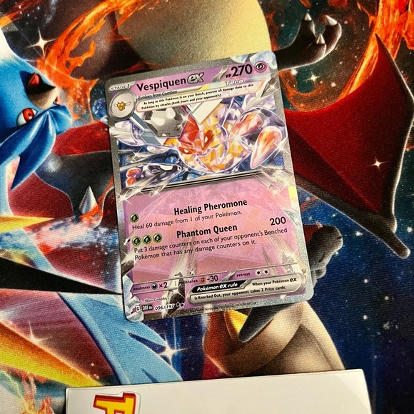 vespiquen ex pokemon card value 212/197 Vespiquen Ex